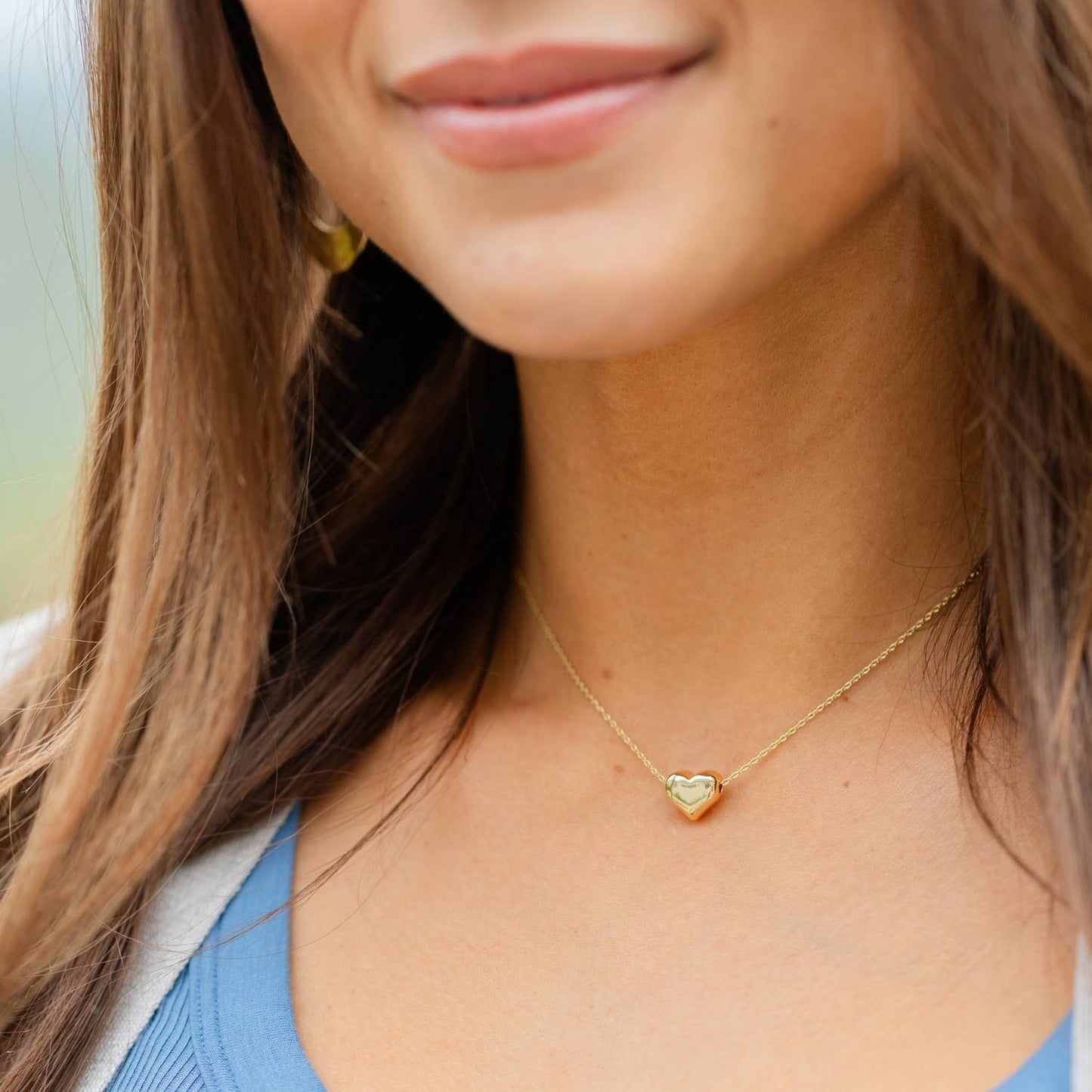 Splendid Iris - Small Simple Heart Necklace