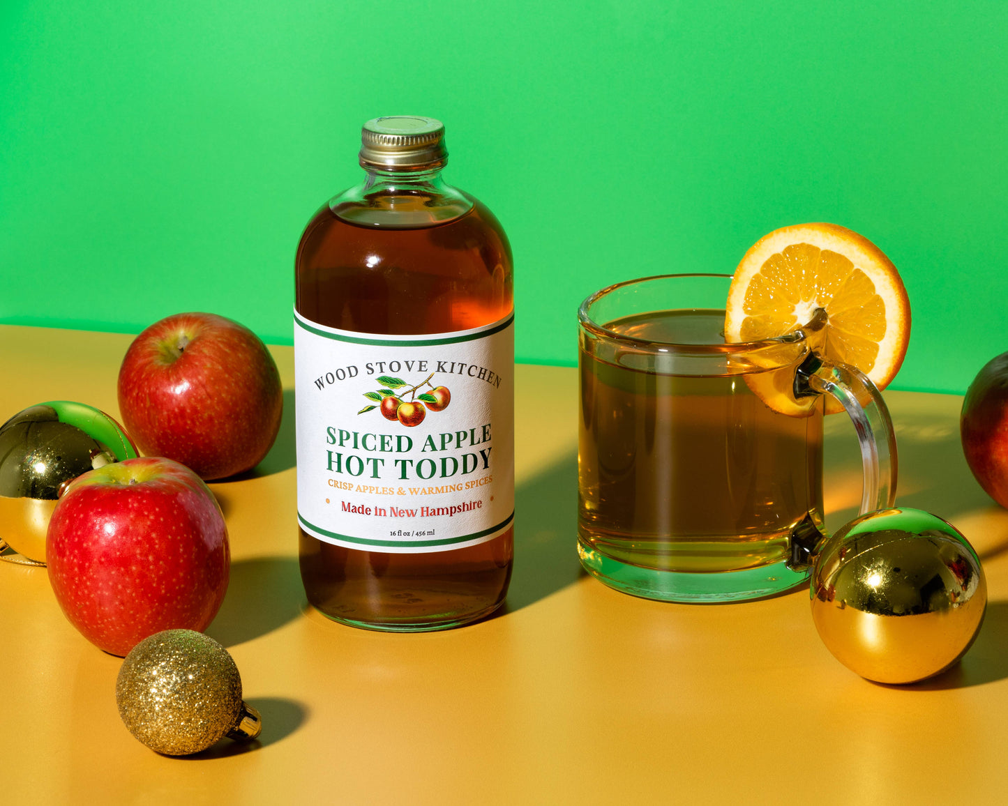 Wood Stove Kitchen - Spiced Apple Hot Toddy, 16 fl oz - Cocktail Mixer and Mockta