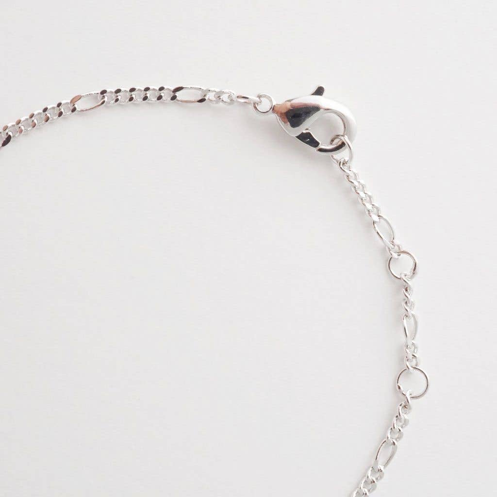 Honeycat Jewelry - Figaro Chain Bracelet