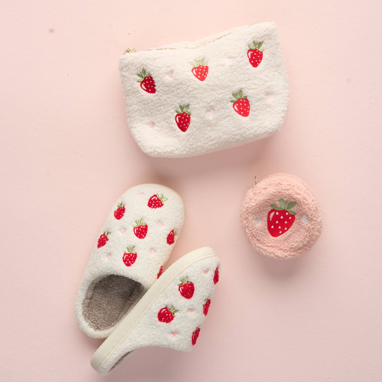 The Darling Effect - Teddy Pouch-Circle Strawberries