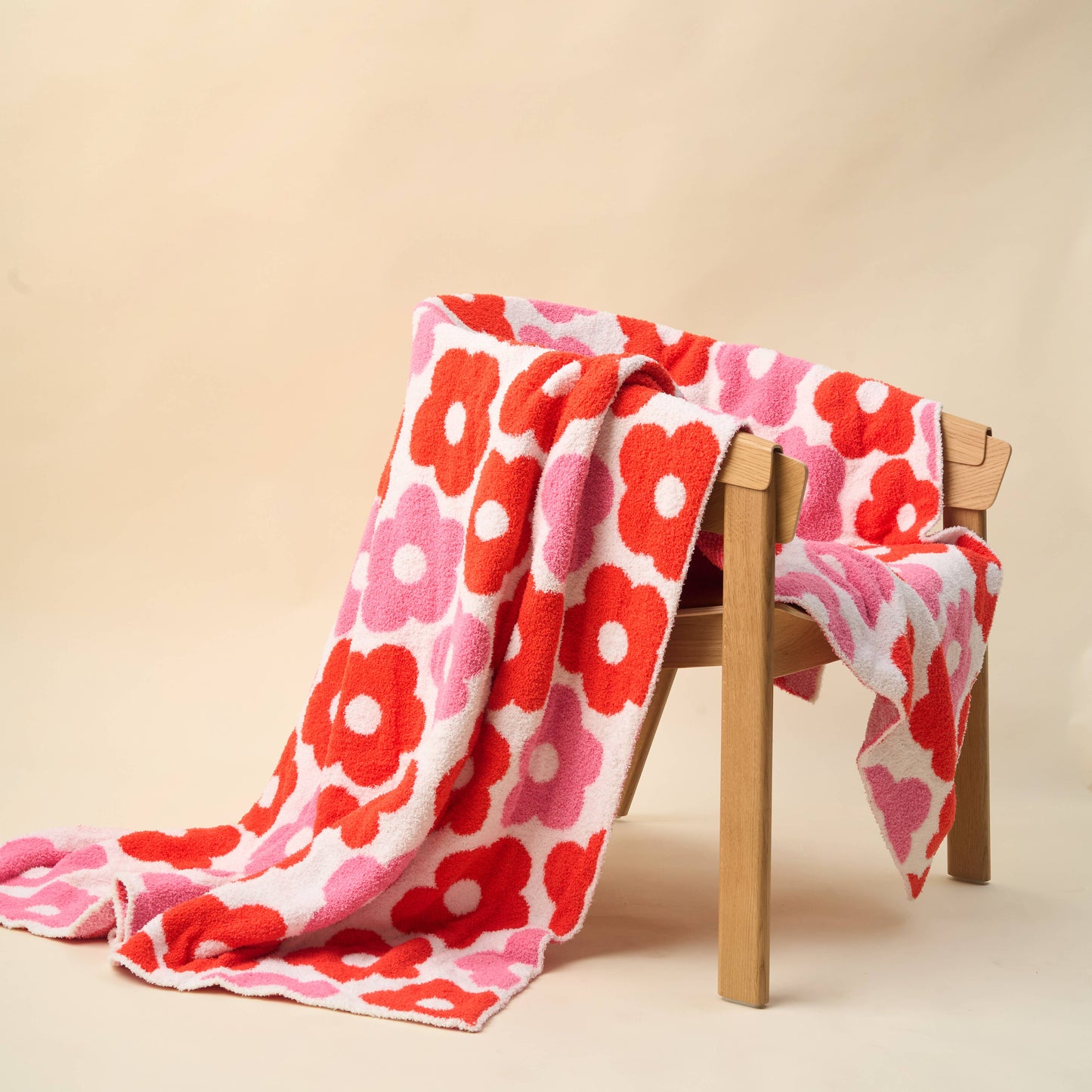 The Darling Effect - Cozy Dreams Luxe Blanket-Lovebug Floral