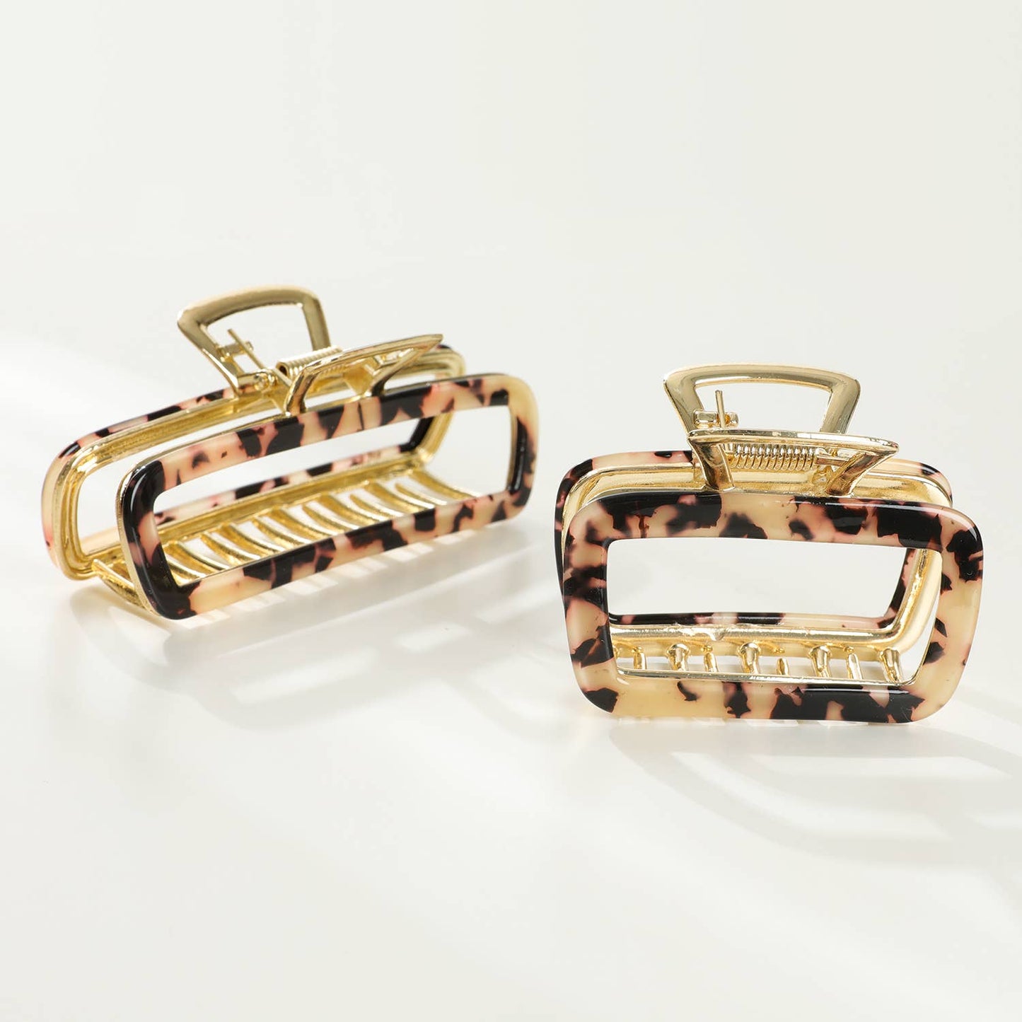 Adorro - Harlow | Medium Hollow Rectangle Metal Claw Clip