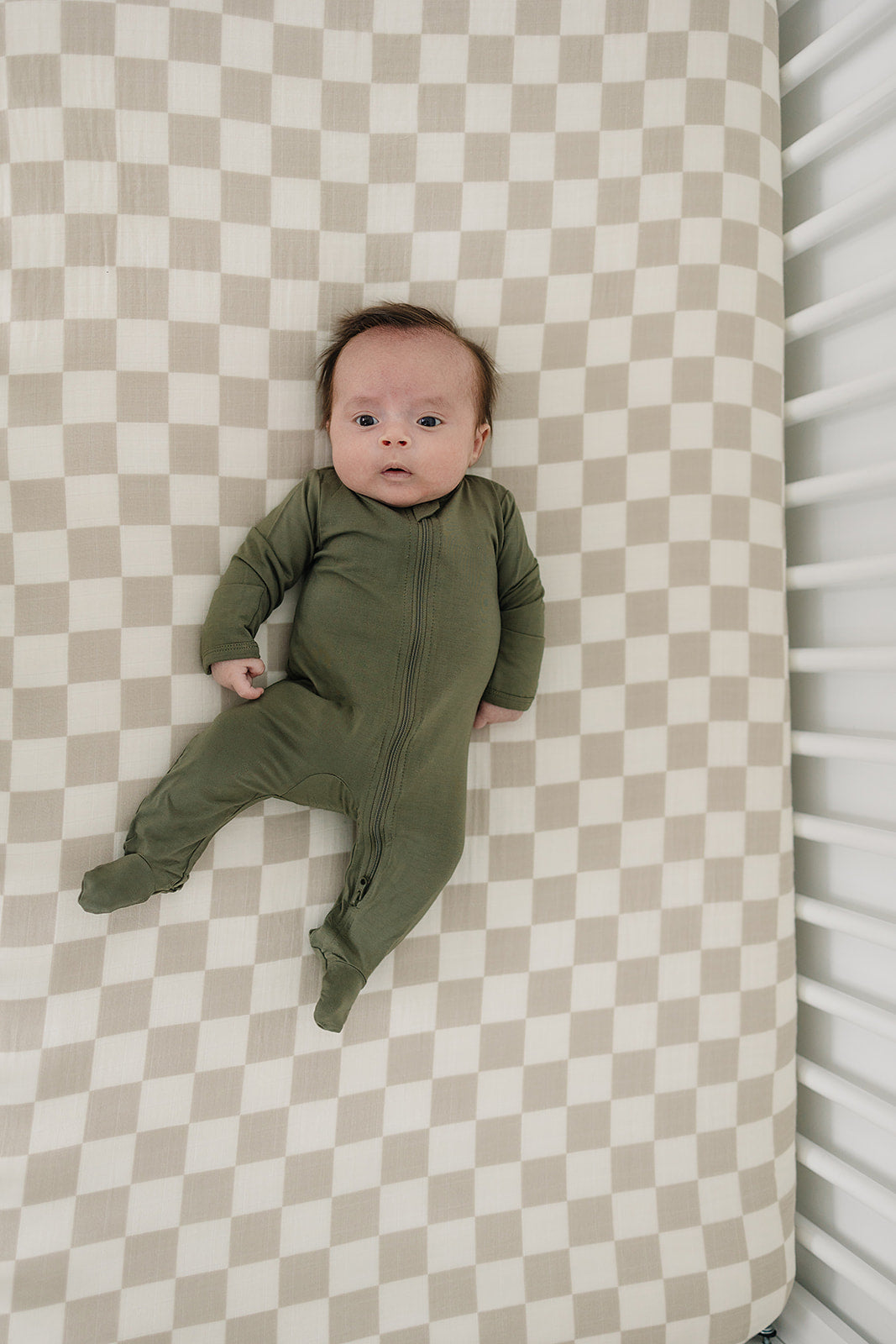 Taupe Checkered Muslin Crib Sheet