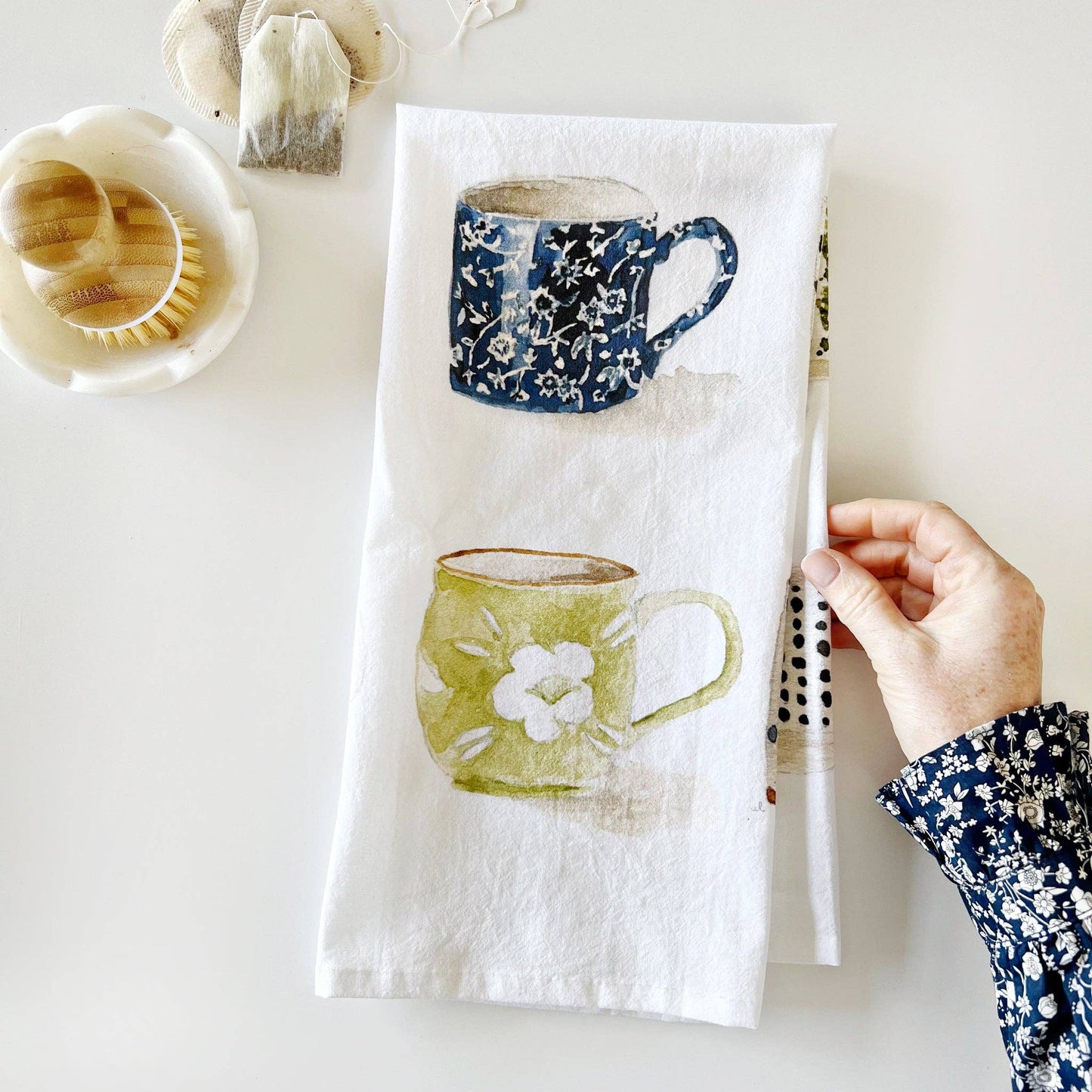 emily lex studio - Tea towel - mugs