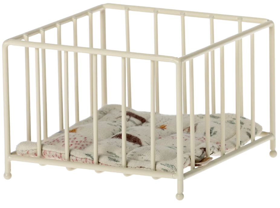 Playpen, MY