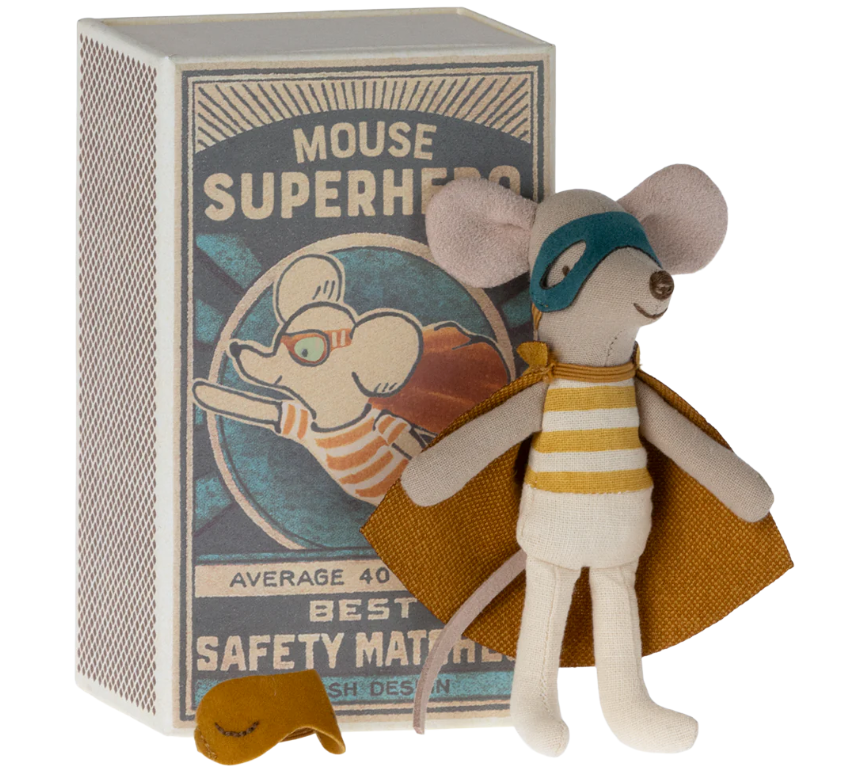 Super hero mouse, Little brother in matchbox