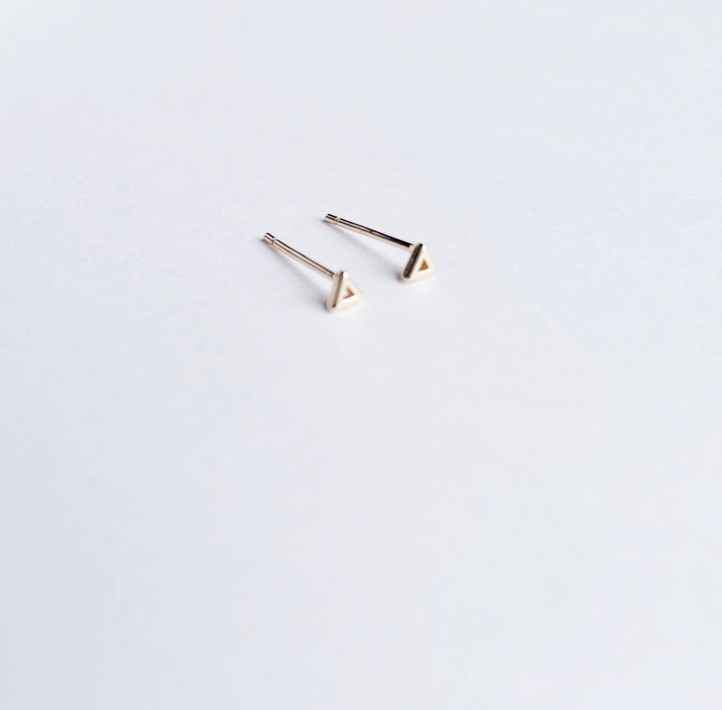 Wild Juniper - Tiny Tiny Gold Studs Earrings - Tiny Gold Open Triangles