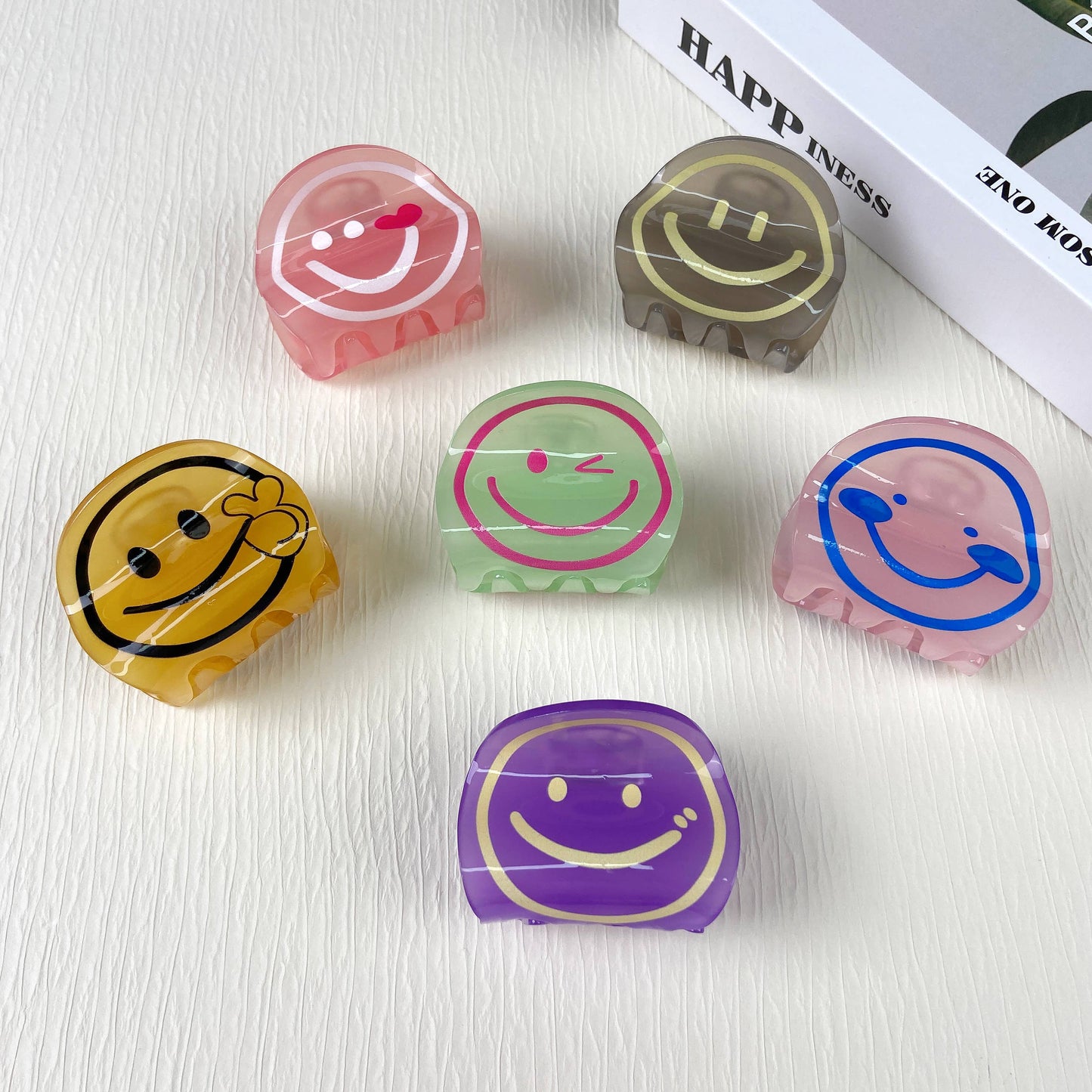 mildstyles - Lovely Smiley Face Hair Claw Clip